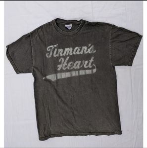 3/$25 Tinmans Heart black short sleeve band tee medium